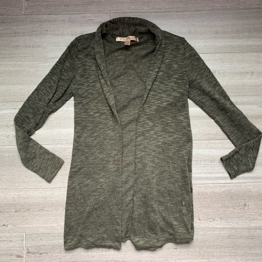 EUC Olive green cardigan